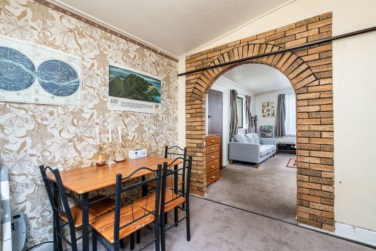 Photo of property in 10 Nelson Street, Forbury, Dunedin, 9012