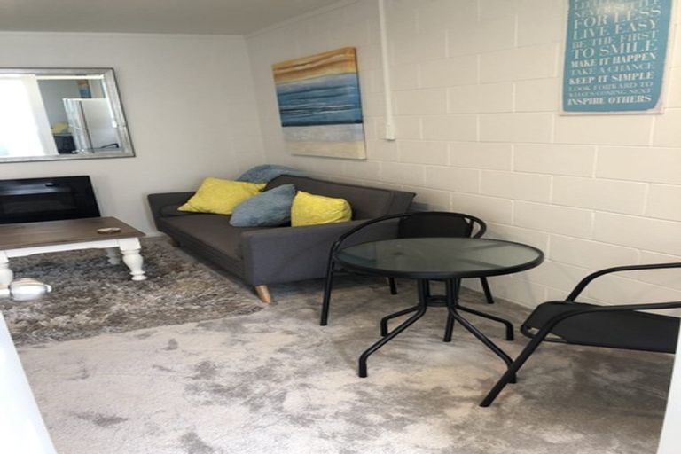 Photo of property in 591 Whangaparaoa Road, Stanmore Bay, Whangaparaoa, 0932