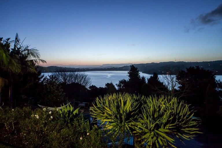 Photo of property in 105 Tahunatapu Road, Parua Bay, Whangarei, 0174