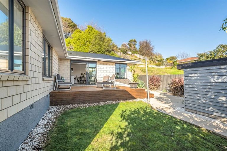 Photo of property in 202 Centaurus Road, Saint Martins, Christchurch, 8022