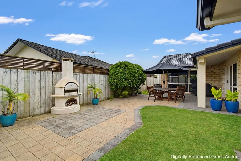 Photo of property in 16 Amery Place, Papamoa Beach, Papamoa, 3118
