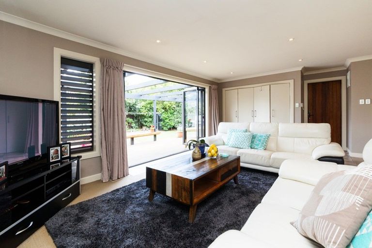 Photo of property in 42 Lincoln Terrace, Hokowhitu, Palmerston North, 4410