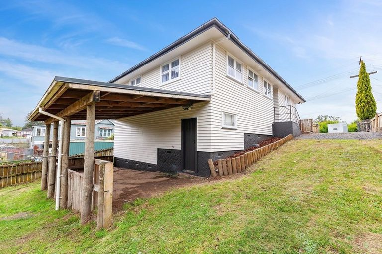 Photo of property in 16 Roslyn Street, Taumarunui, 3920