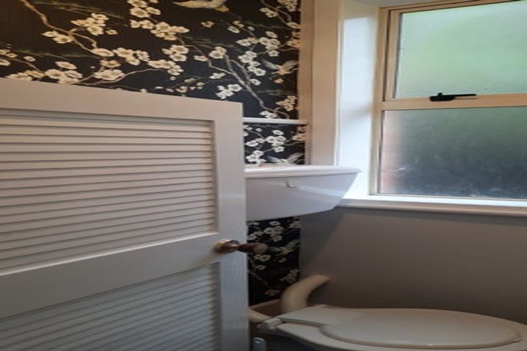 Photo of property in 42 Forbury Road, Forbury, Dunedin, 9012