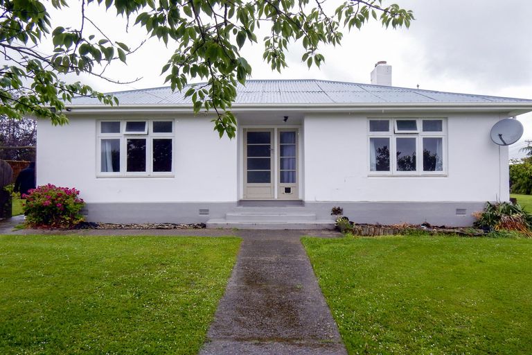 Photo of property in 2 Percy Street, Weston, Oamaru, 9401