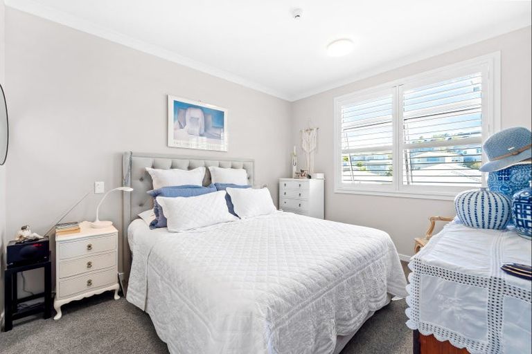 Photo of property in 106 Rewa Rewa Lane, Orewa, 0931