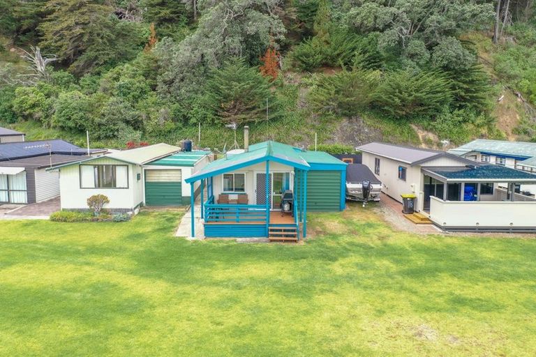 Photo of property in 949 Thames Coast Sh25 Road, Te Mata, Thames, 3575