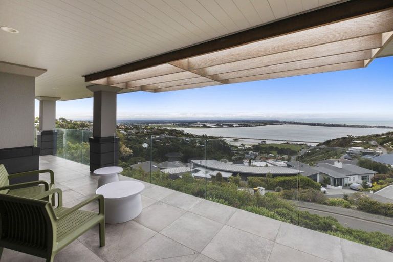 Photo of property in 5 Ophir Lane, Redcliffs, Christchurch, 8081