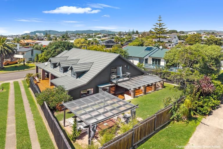 Photo of property in 20 The Glebe, Coastlands, Whakatane, 3120