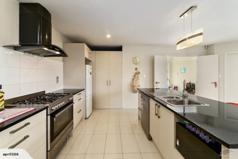 Photo of property in 70 Carroll Place, Owhata, Rotorua, 3010