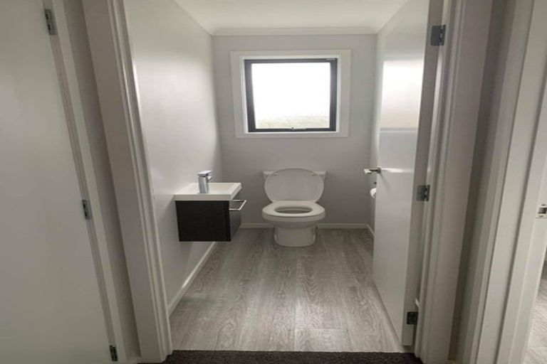 Photo of property in 29 Shand Way, Otatara, Invercargill, 9879