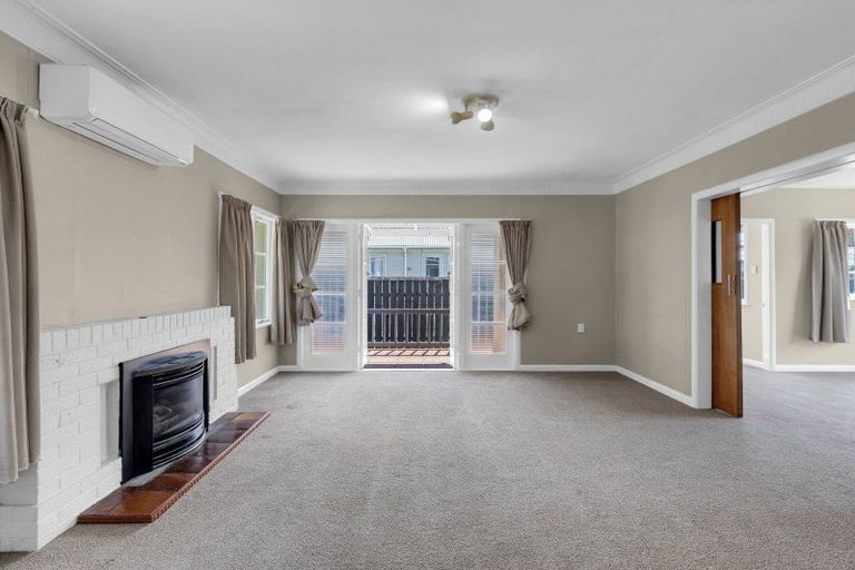 Photo of property in 10 Tui Avenue, Forest Lake, Hamilton, 3200