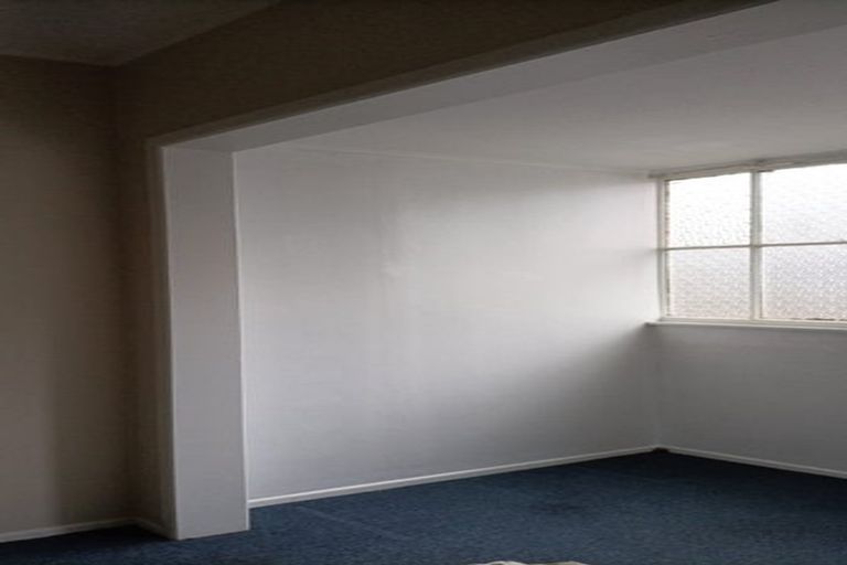 Photo of property in 1/50 Clyde Street, Island Bay, Wellington, 6023