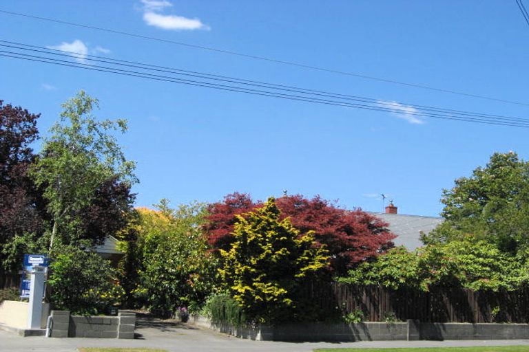 Photo of property in 30f Greers Road, Burnside, Christchurch, 8041