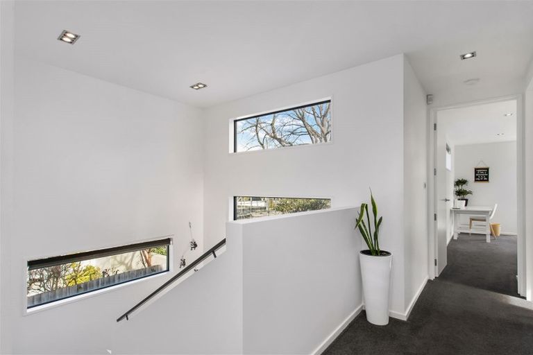 Photo of property in 19a Kahu Road, Fendalton, Christchurch, 8041