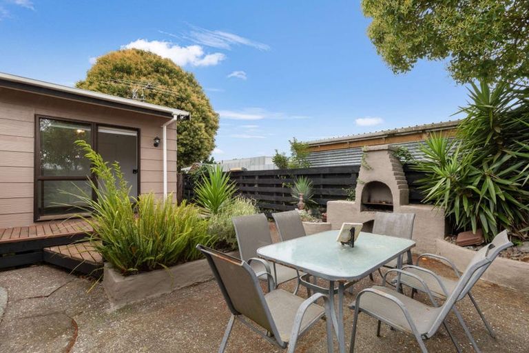 Photo of property in 76a Rugby Street, Awapuni, Palmerston North, 4412