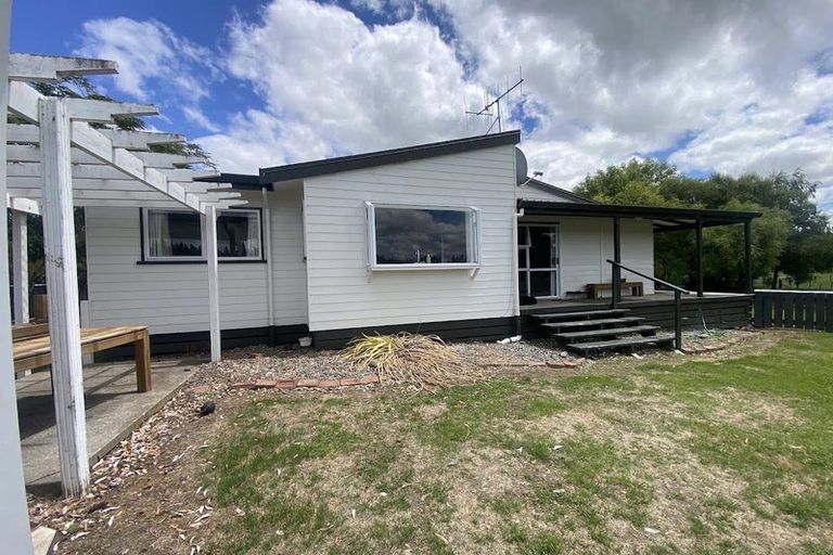Photo of property in 2510 State Highway 2, Waipukurau, 4281