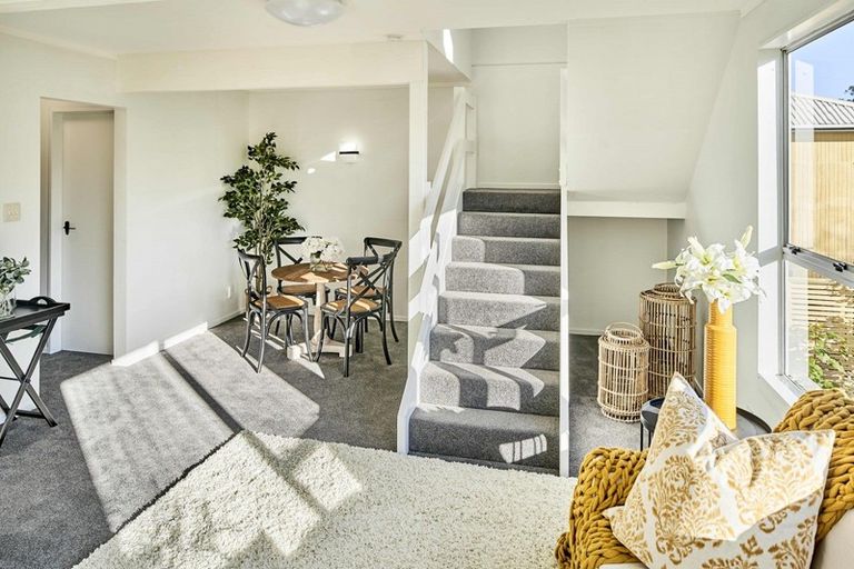 Photo of property in 4 Ensign Lane, Whitby, Porirua, 5024