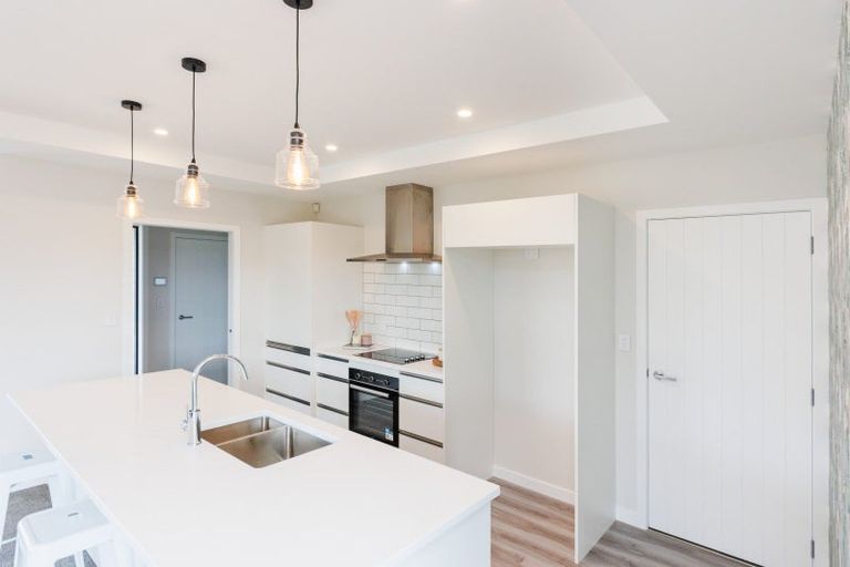 Photo of property in 13a Saxton Street, Levin, 5510