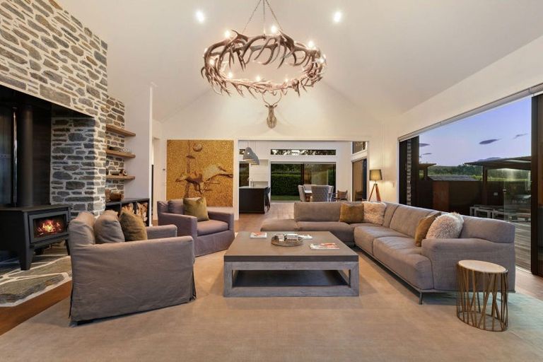 Photo of property in 273 Arrowtn-lke Hayes Road, Lake Hayes, Queenstown, 9371