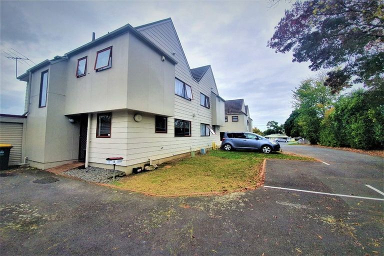 Photo of property in 14/19a Gray Avenue, Mangere East, Auckland, 2024