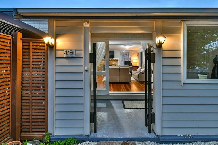 Photo of property in 1/9 Hazards Road, Weymouth, Auckland, 2103