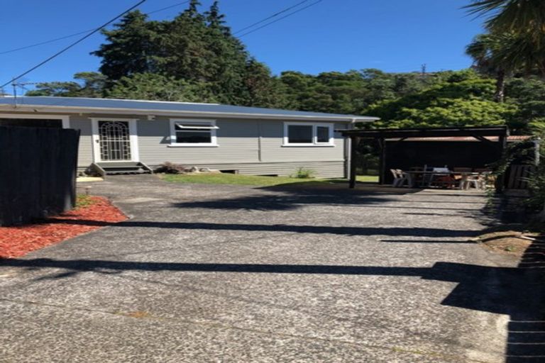 Photo of property in 3/24 Woodside Road, Massey, Auckland, 0614