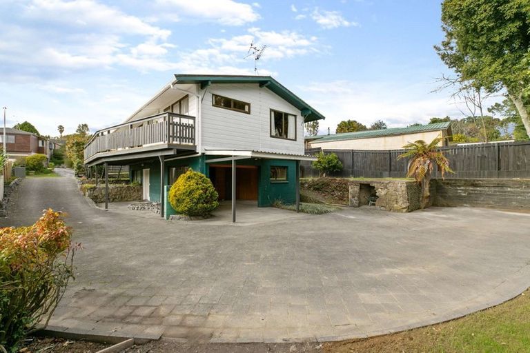 Photo of property in 50 Cumberland Crescent, Welcome Bay, Tauranga, 3112