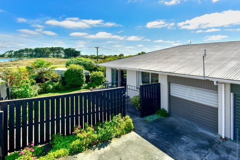 Photo of property in 2/18b Falcon Street, New Brighton, Christchurch, 8061