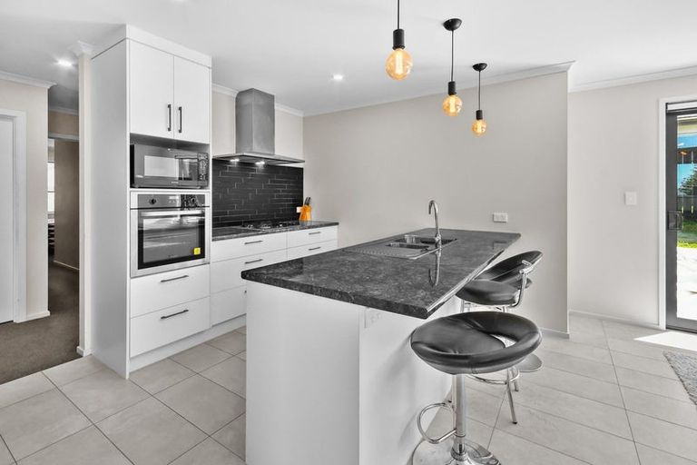 Photo of property in 10 Peacock Place, Pokeno, 2402