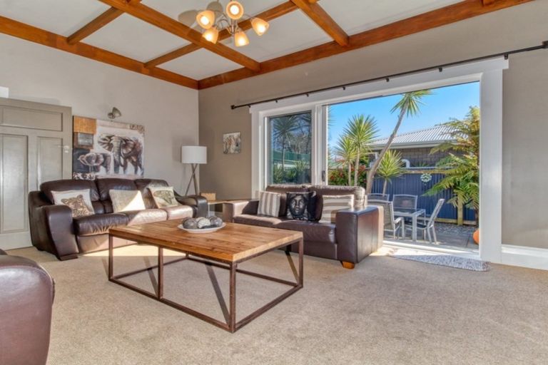 Photo of property in 108a Karaitiana Street, Frimley, Hastings, 4120