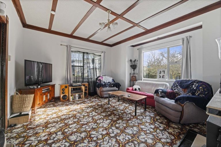 Photo of property in 32 Bedford Street, Eltham, 4322