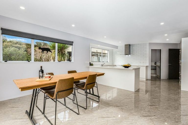 Photo of property in 30 Musket Lane, Whitby, Porirua, 5024