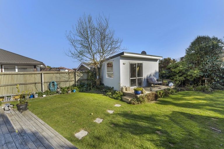 Photo of property in 12 Newport Street, Avondale, Christchurch, 8061