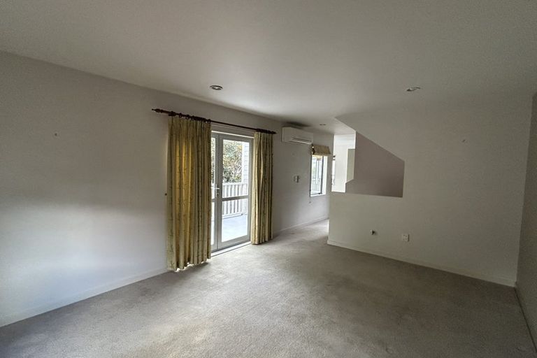 Photo of property in 152j Tasman Street, Mount Cook, Wellington, 6021