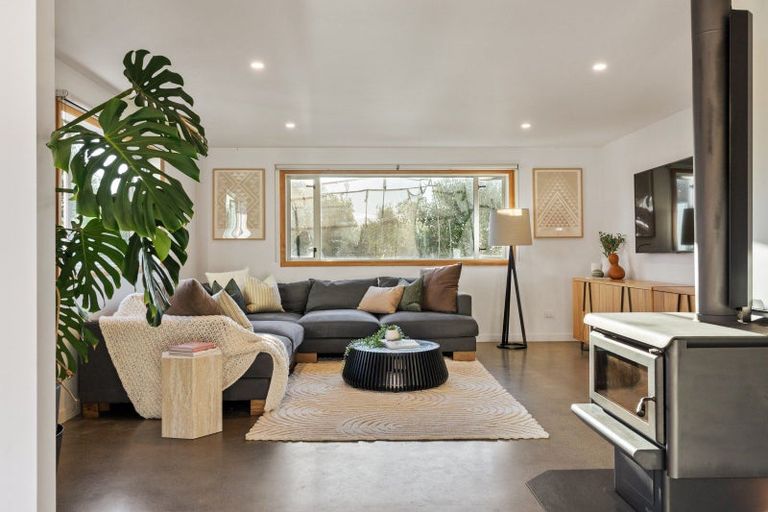 Photo of property in 11 Beach Cove, Wainui, Gisborne, 4010