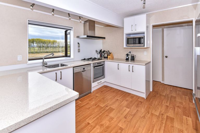 Photo of property in 10 Lorelei Place, Opaheke, Papakura, 2113