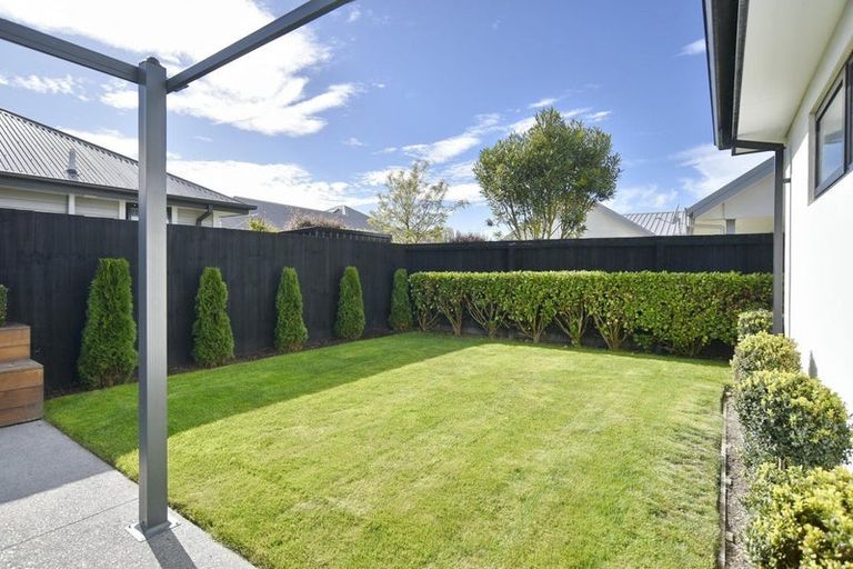 Photo of property in 26 Taiore Crescent, Marshland, Christchurch, 8083