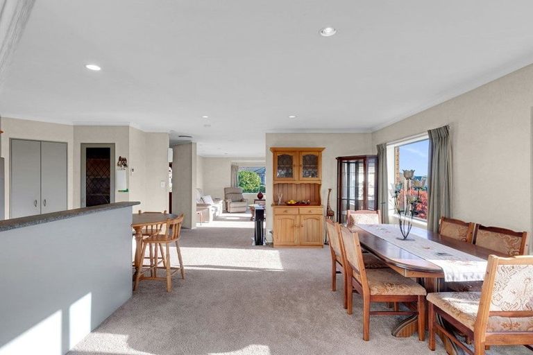 Photo of property in 10 Lochinver Drive, Nawton, Hamilton, 3200