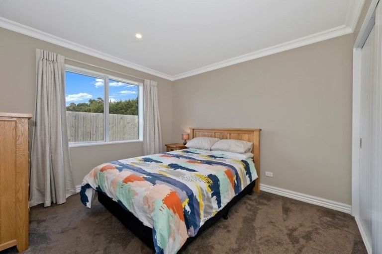 Photo of property in 14 Little Gem Road, Hornby, Christchurch, 8025