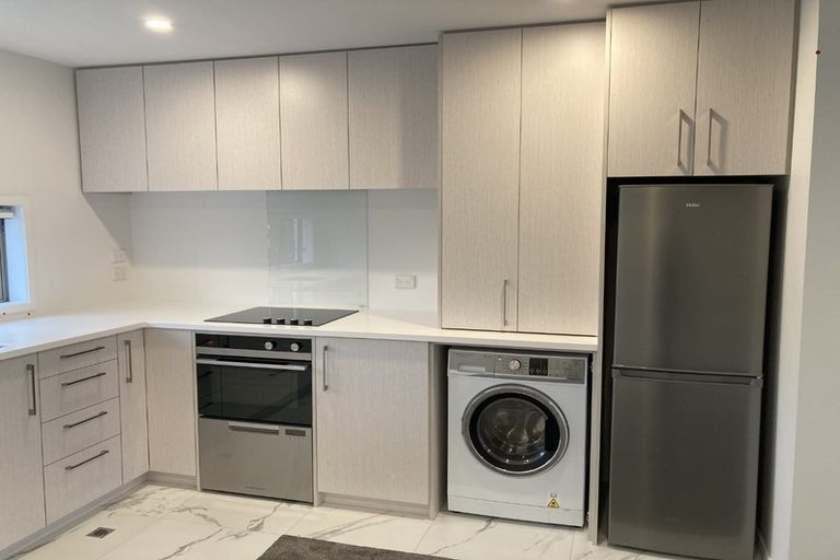 Photo of property in 10 Darvel Street, Riccarton, Christchurch, 8011