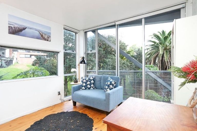 Photo of property in Scotia Tower Apartments, 2f/8 Scotia Place, Auckland Central, Auckland, 1010