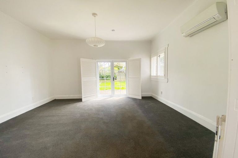 Photo of property in 8 Bracken Avenue, Takapuna, Auckland, 0622