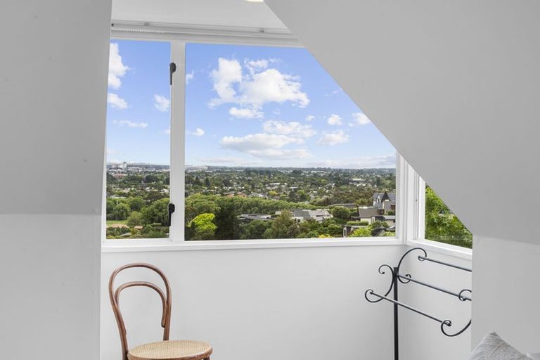 Photo of property in 53 Woodside Common, Westmorland, Christchurch, 8025