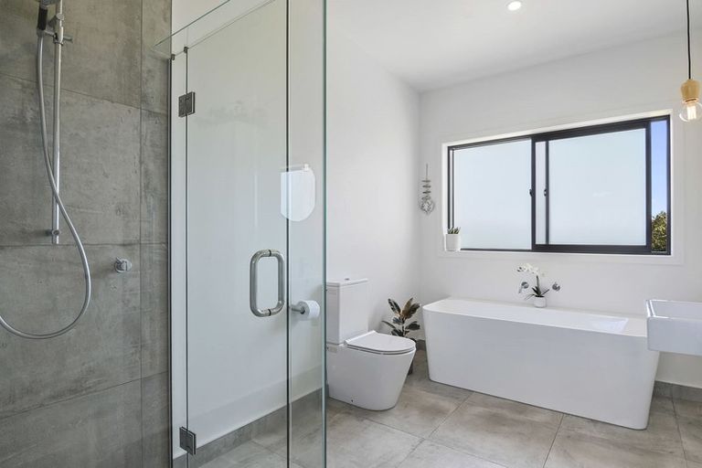 Photo of property in 22 Westmere Drive, Tasman, Upper Moutere, 7173