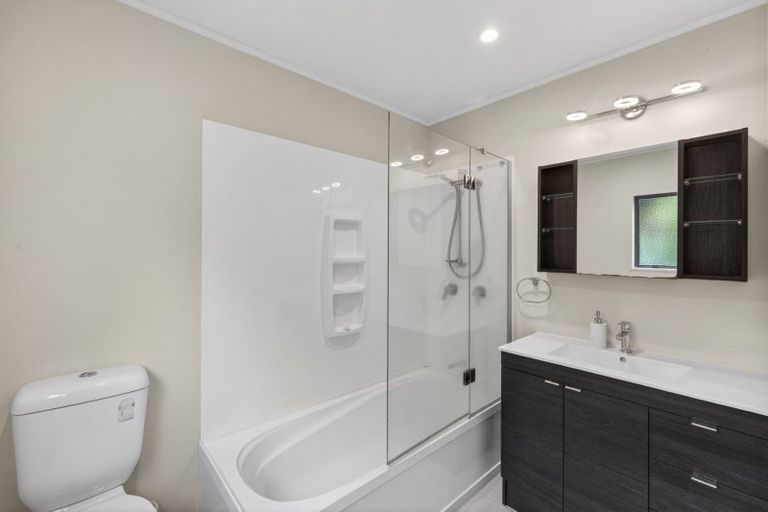 Photo of property in 13 Coach Drive, Otumoetai, Tauranga, 3110