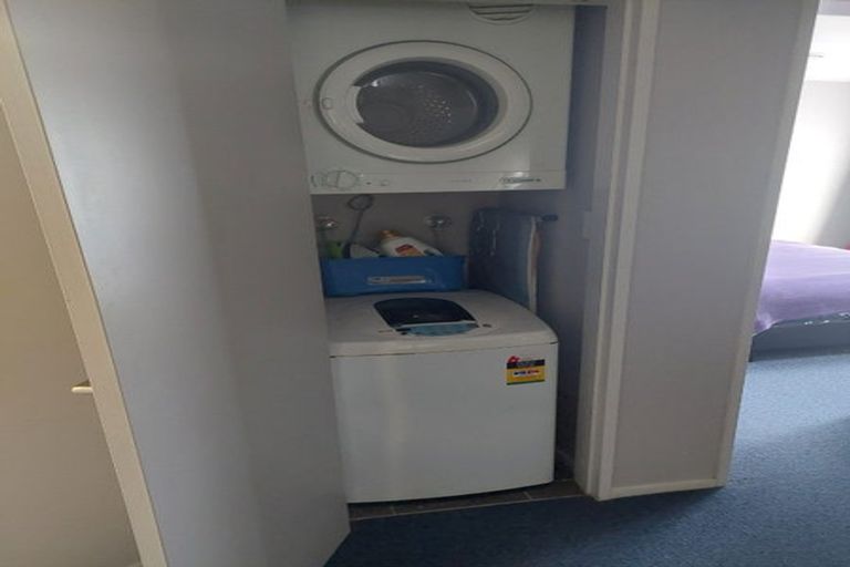 Photo of property in 6/35 Home Street, Mount Victoria, Wellington, 6011