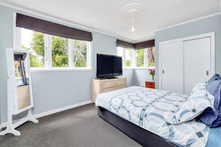 Photo of property in 13 Albert Street, Papakura, 2110