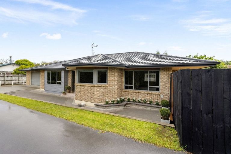 Photo of property in 157a King Street, Cambridge, 3434