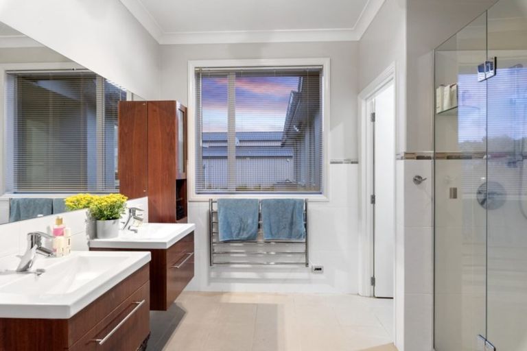 Photo of property in 202 Oraha Road, Kumeu, 0892